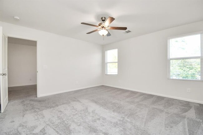 Building Photo - 7814 Hightree Dr