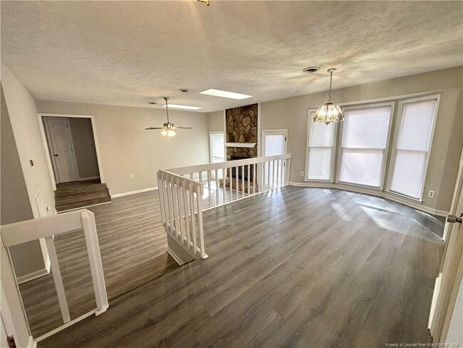 Building Photo - 632 Dowfield Dr