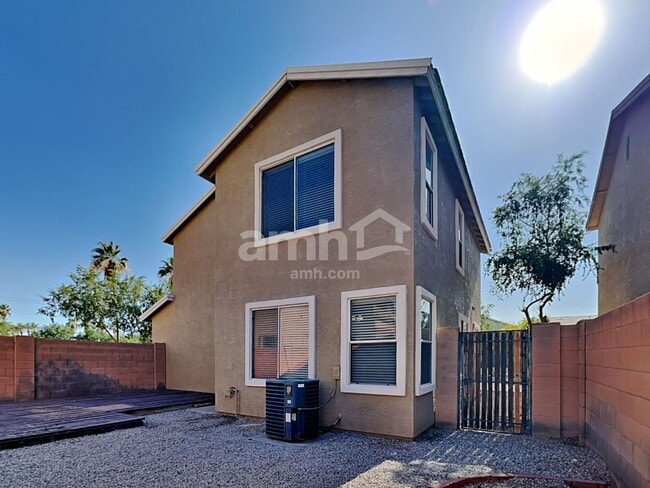 Building Photo - 7413 S 40th Ave