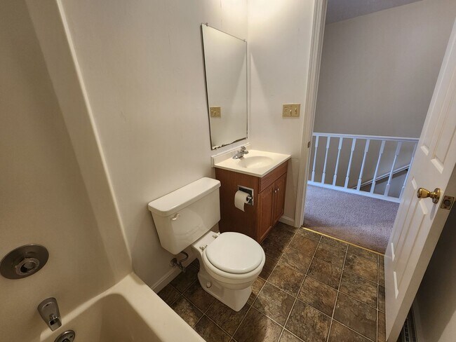 Building Photo - 34 William Penn Dr