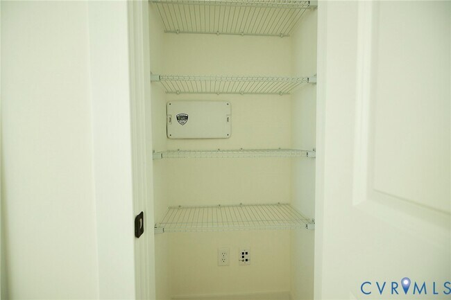 Building Photo - 15337 Sunray Wy