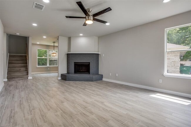 Building Photo - 517 Dusty Leather Ct