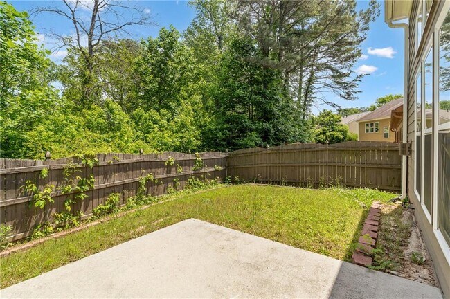 Building Photo - 1125 Harvest Brook Dr NE