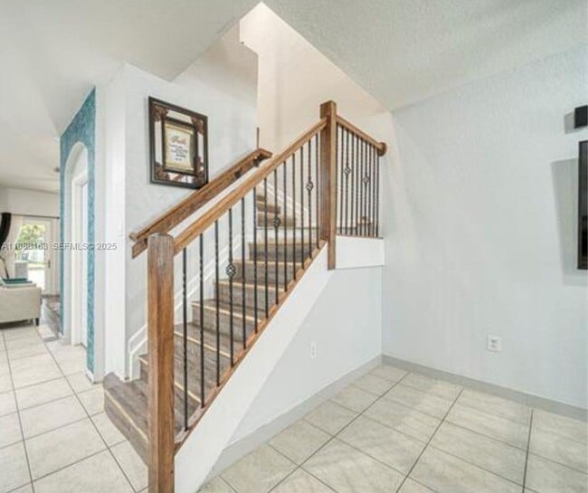 Building Photo - 13950 SW 276th St