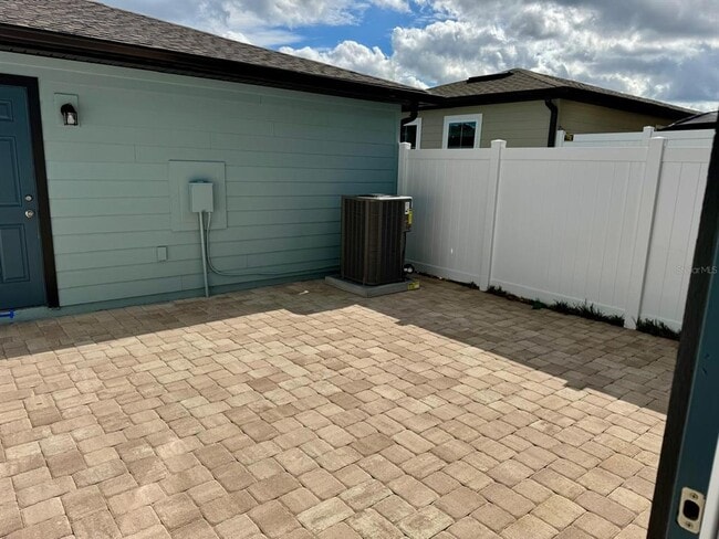 Building Photo - 17705 Japonica Bloom Dr