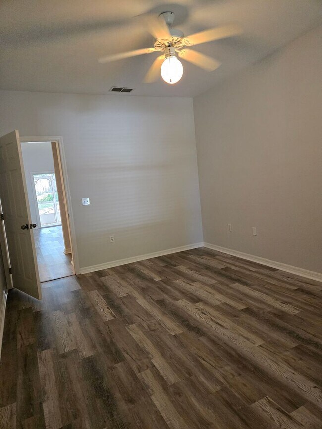 Building Photo - 3 Bedroom/ 2 Bath home at The Greens at West End