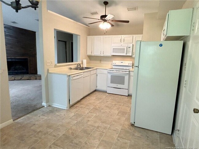 Building Photo - 1791 Arrow Ridge Way