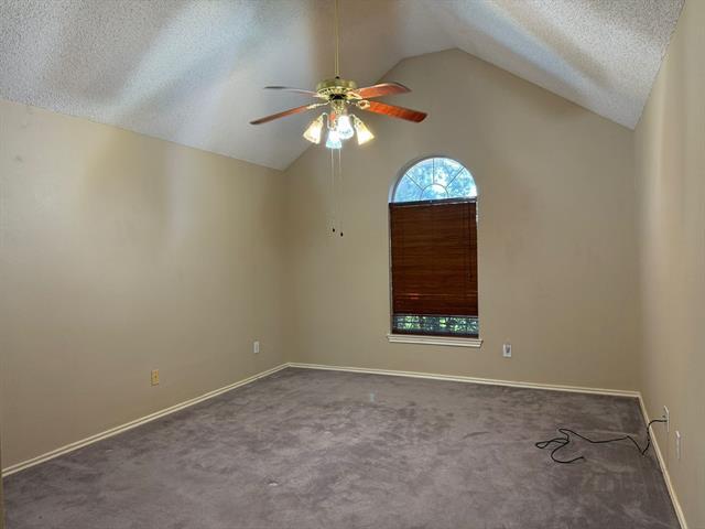 Building Photo - 2902 Hollis Dr