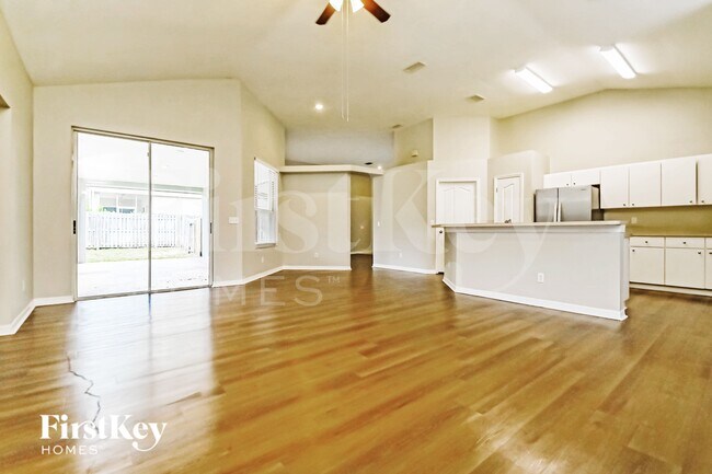 Building Photo - 4413 Winding River Dr