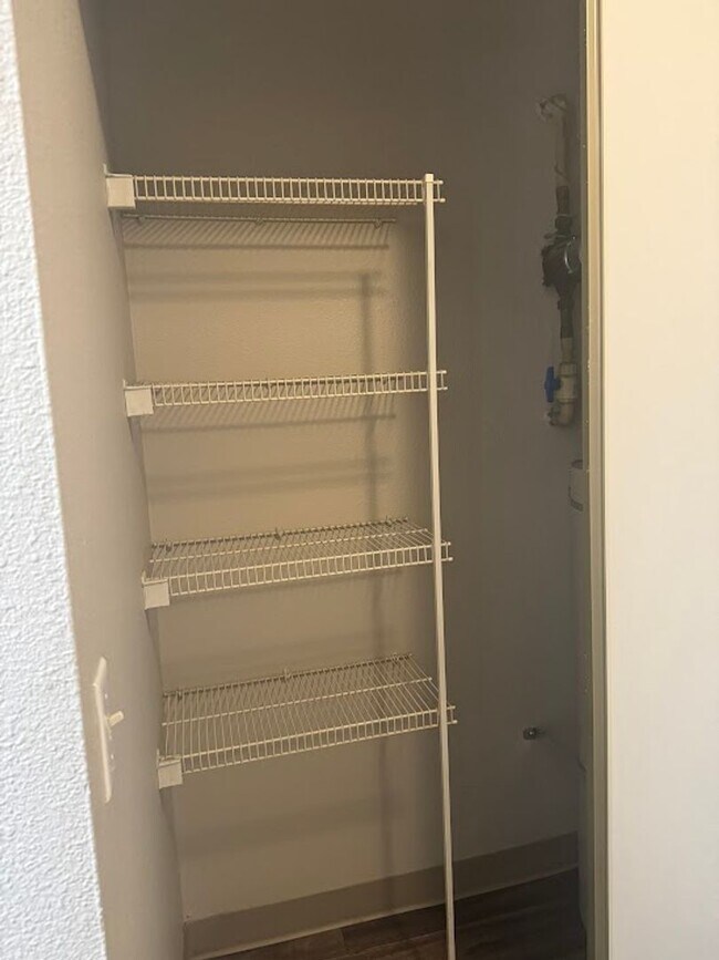 Building Photo - Everything you’ve been dreaming of is here...