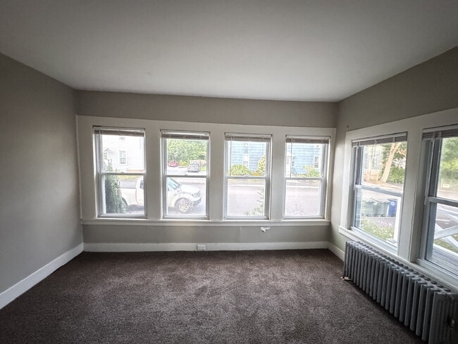 Building Photo - Spacious 2-Bedroom + Bonus Room in the Heart of Westbrook – $2,400/Month