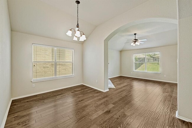Building Photo - 49 White Magnolia Cir