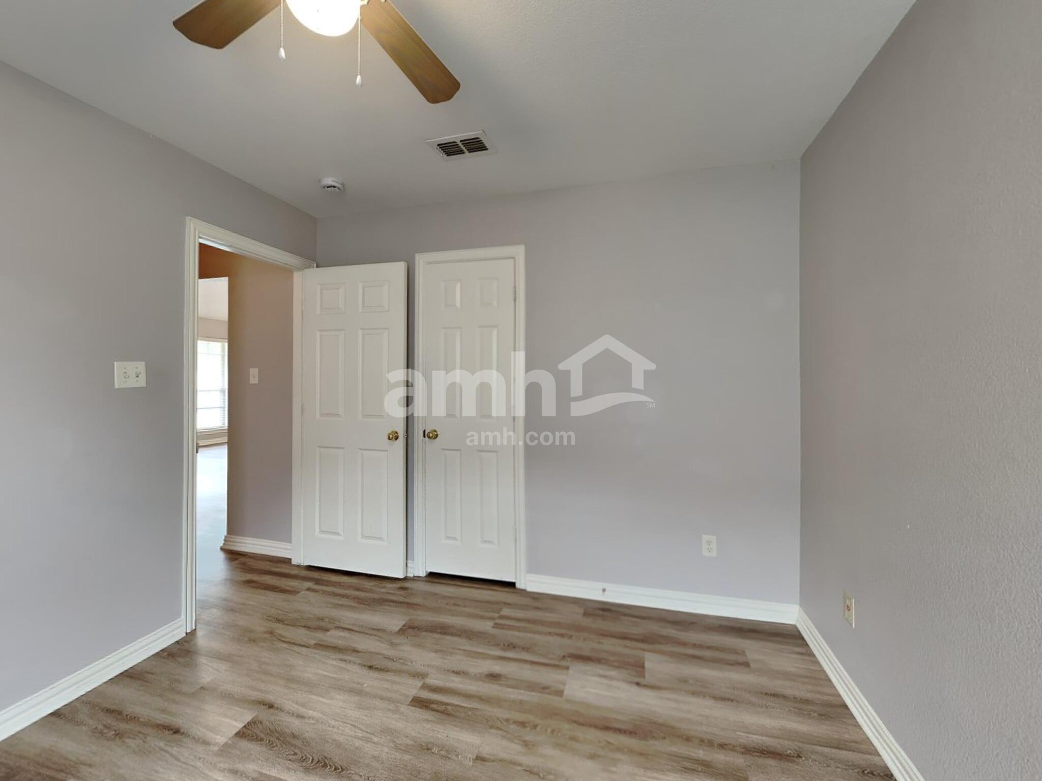 Building Photo - 416 Jeffdale Dr