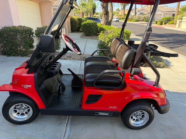 Building Photo - 37672 Breeze Way