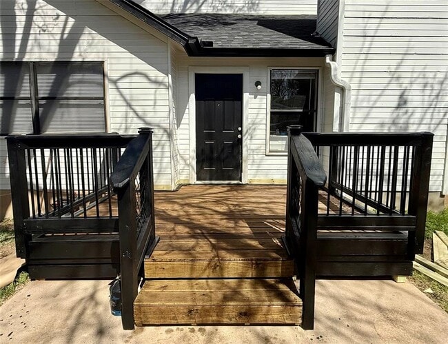 Building Photo - 3003 Jadewood Ct