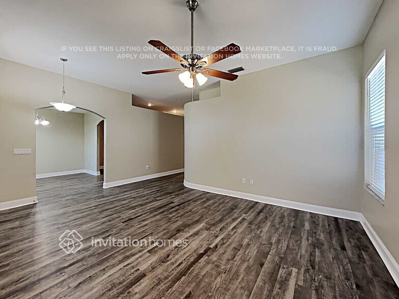 Building Photo - 3604 Warmspring Way