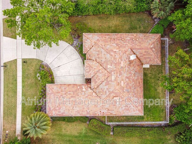 Building Photo - 1679 Shadowmoss Cir
