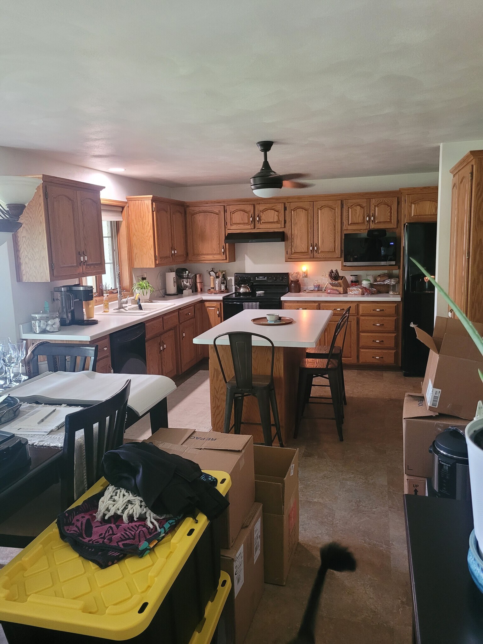 kitchen - W5851 Hearthstone Dr