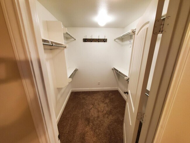 Building Photo - In The Heart Of Southwest Lubbock Metro Ar...