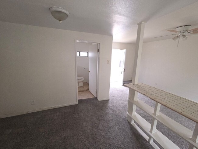 Building Photo - Hawthorne Wiseburn area 3 bdrm 3 ba. home ...