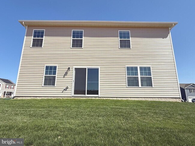Building Photo - 223 Orpington Dr