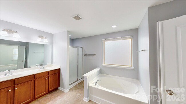 Building Photo - 16126 Long Talon Way
