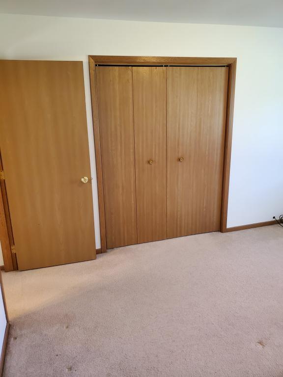 Building Photo - 1377 Doman Dr