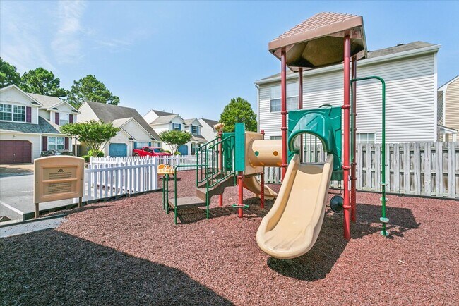 Building Photo - 38 Angelia Way