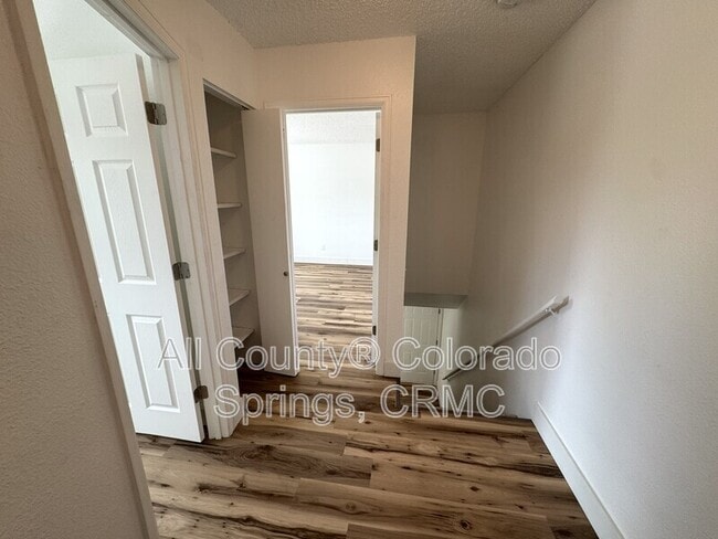 Building Photo - 6676 Provincial Dr
