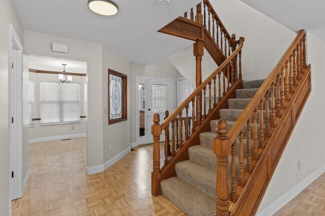 Building Photo - St Charles Area Townhouse