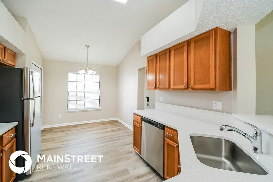 Building Photo - 542 Ashcroft Landing Dr