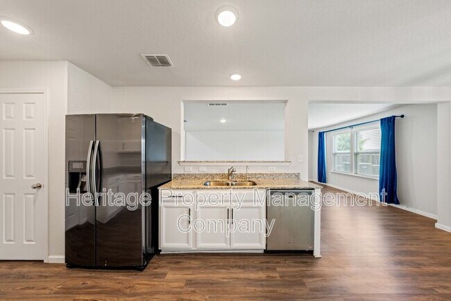 Building Photo - 6231 Antares