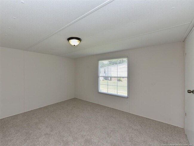 Building Photo - 6124 Heath Hawkins Ct