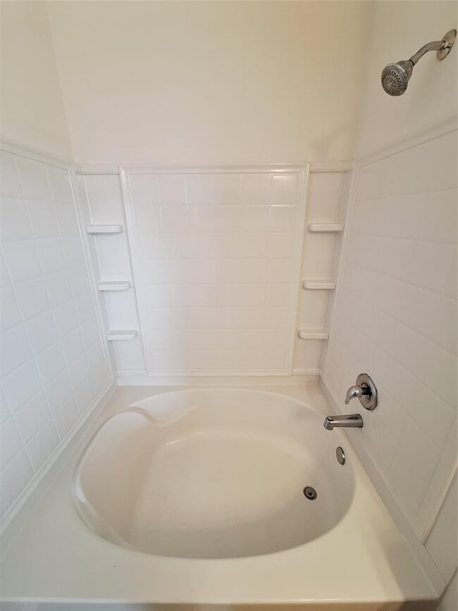 Building Photo - 17015 Gibbons Path