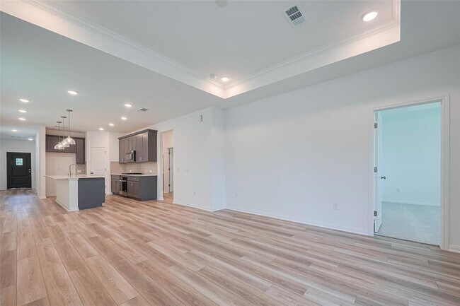 Building Photo - 20914 Cianna Crescent Trl