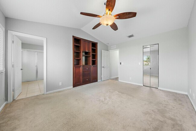 Building Photo - 6606 Sandy Bank Terrace
