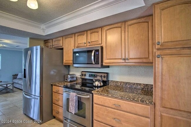 Building Photo - 1640 Coquina Dr