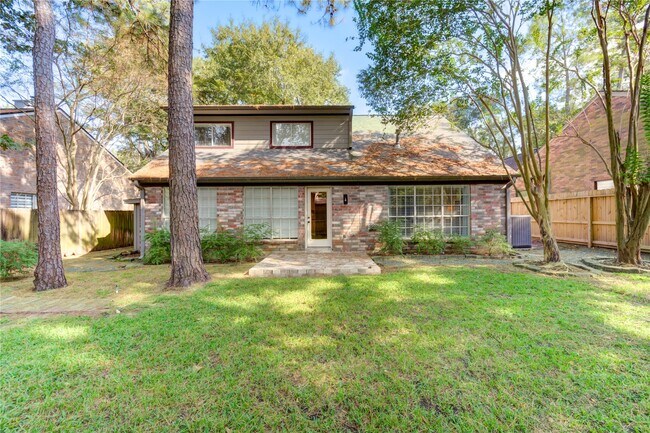 Building Photo - 56 E Village Knoll Cir