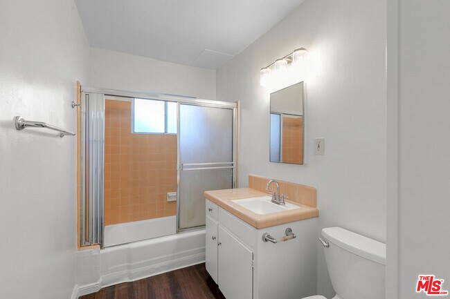 Building Photo - 2701 S Peck Ave