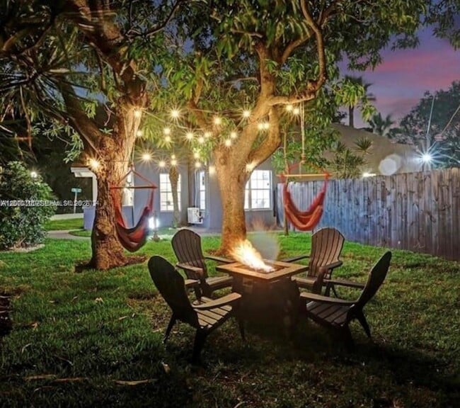 Building Photo - 2501 NE 181st St