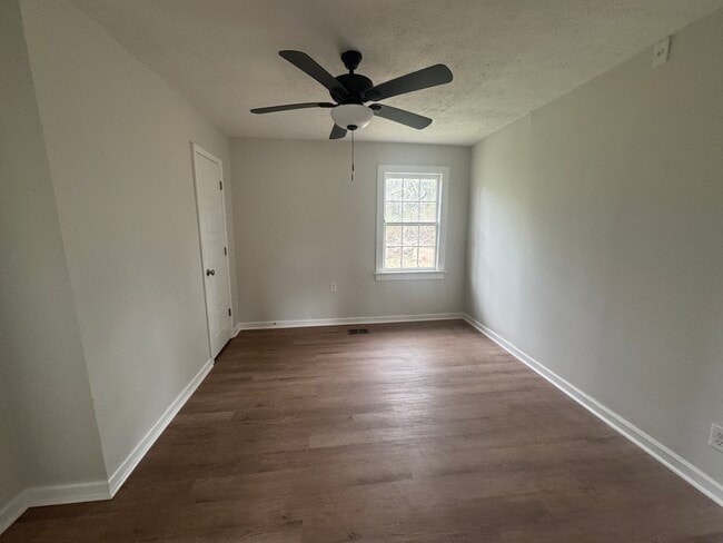 Building Photo - 3487 Jack Johnson Rd