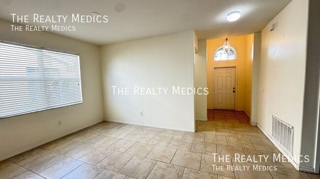 Building Photo - 3723 Prescott Loop