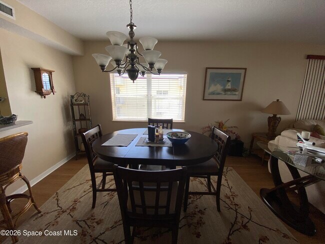 Building Photo - 8951 Lake Dr