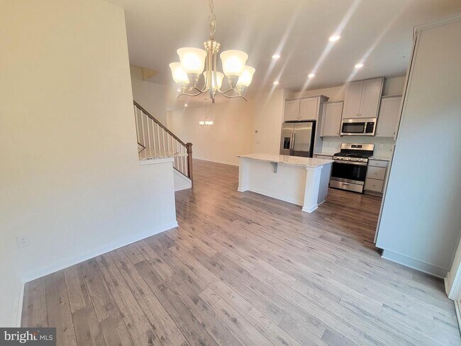 Building Photo - 1842 Boulder Dr