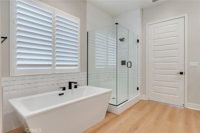 Building Photo - 6548 Canyon Oaks Dr