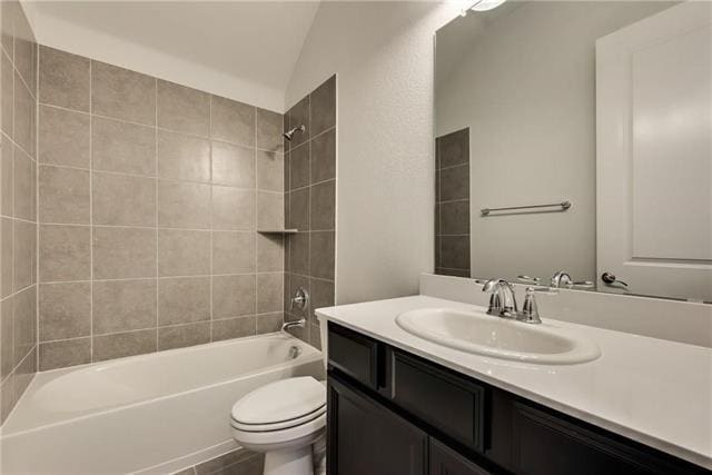 Building Photo - 1601 Primrose Pl