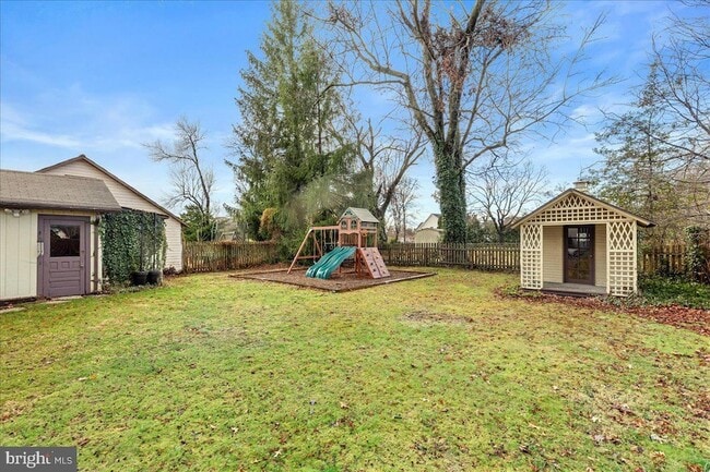 Building Photo - 21 Heathcote Brook Rd