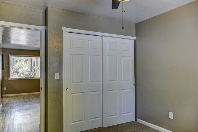 Building Photo - Home for Rent in Prescott!  - Alley Parking