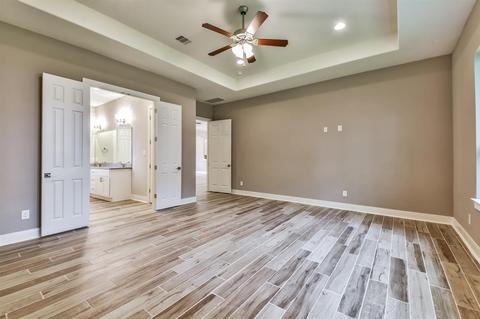 Building Photo - 2014 Briarstem Dr