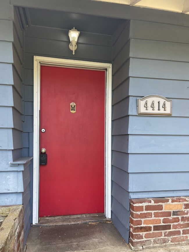 Building Photo - Spacious 3-Bedroom Home with Bonus Room & Two-Car Garage